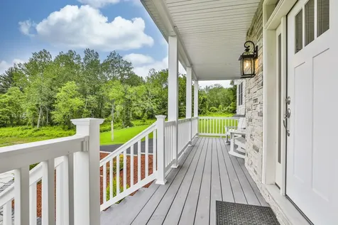 2 Warren's Way Brookline NH 03033