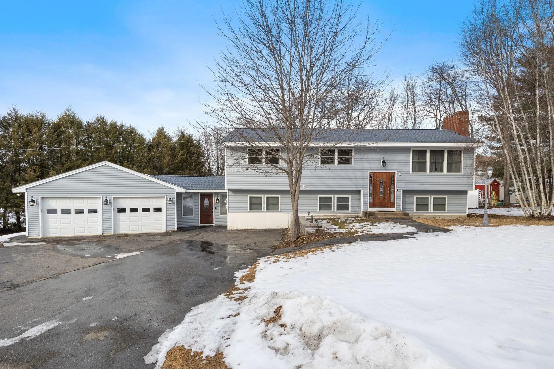 Greenland NH, 4 Brown Avenue