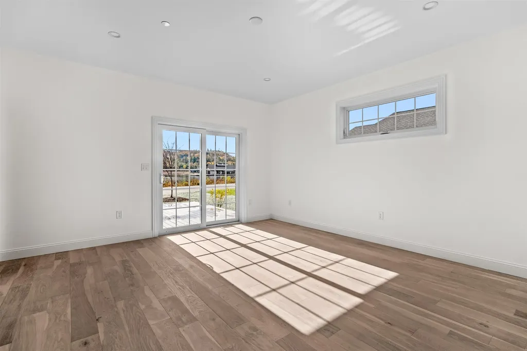 8 Benjamin Lane Thornton NH 03285