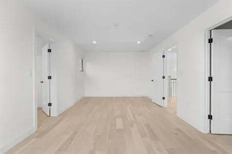 8 Benjamin Lane Thornton NH 03285