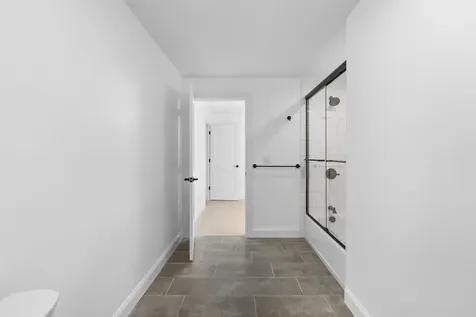 8 Benjamin Lane Thornton NH 03285