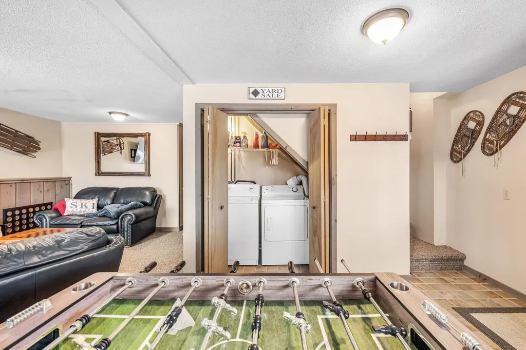 22 Lower Howes Road Wilmington VT 05363