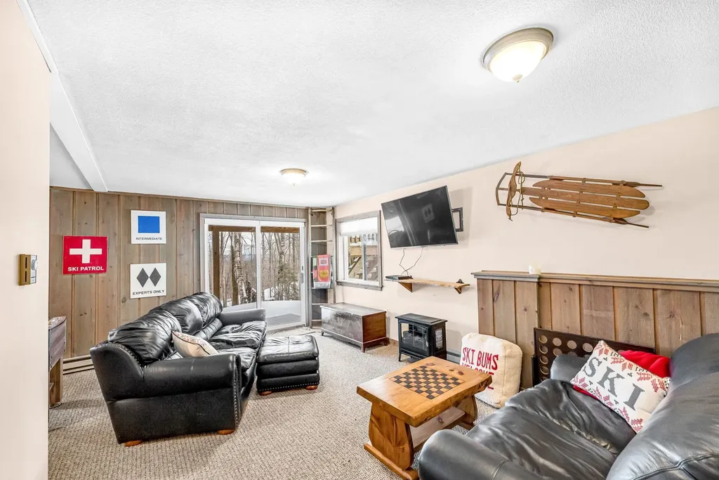 22 Lower Howes Road Wilmington VT 05363