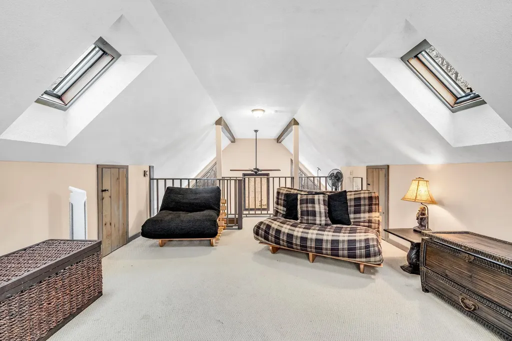 22 Lower Howes Road Wilmington VT 05363