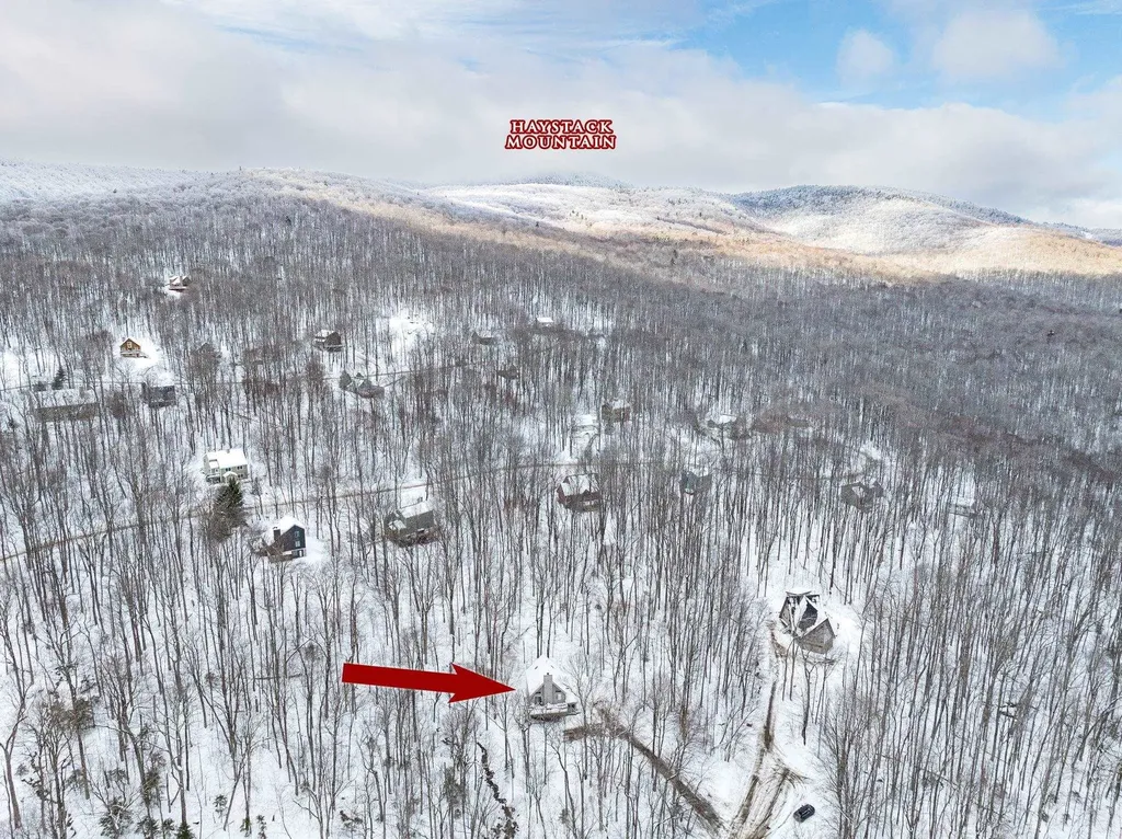 22 Lower Howes Road Wilmington VT 05363