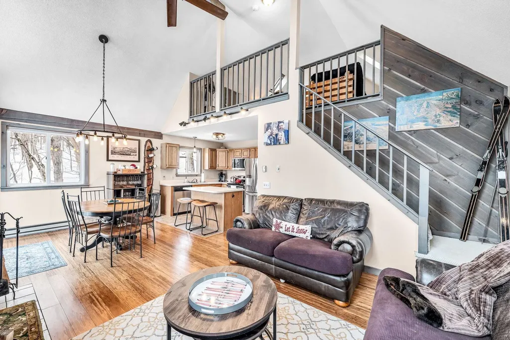 22 Lower Howes Road Wilmington VT 05363