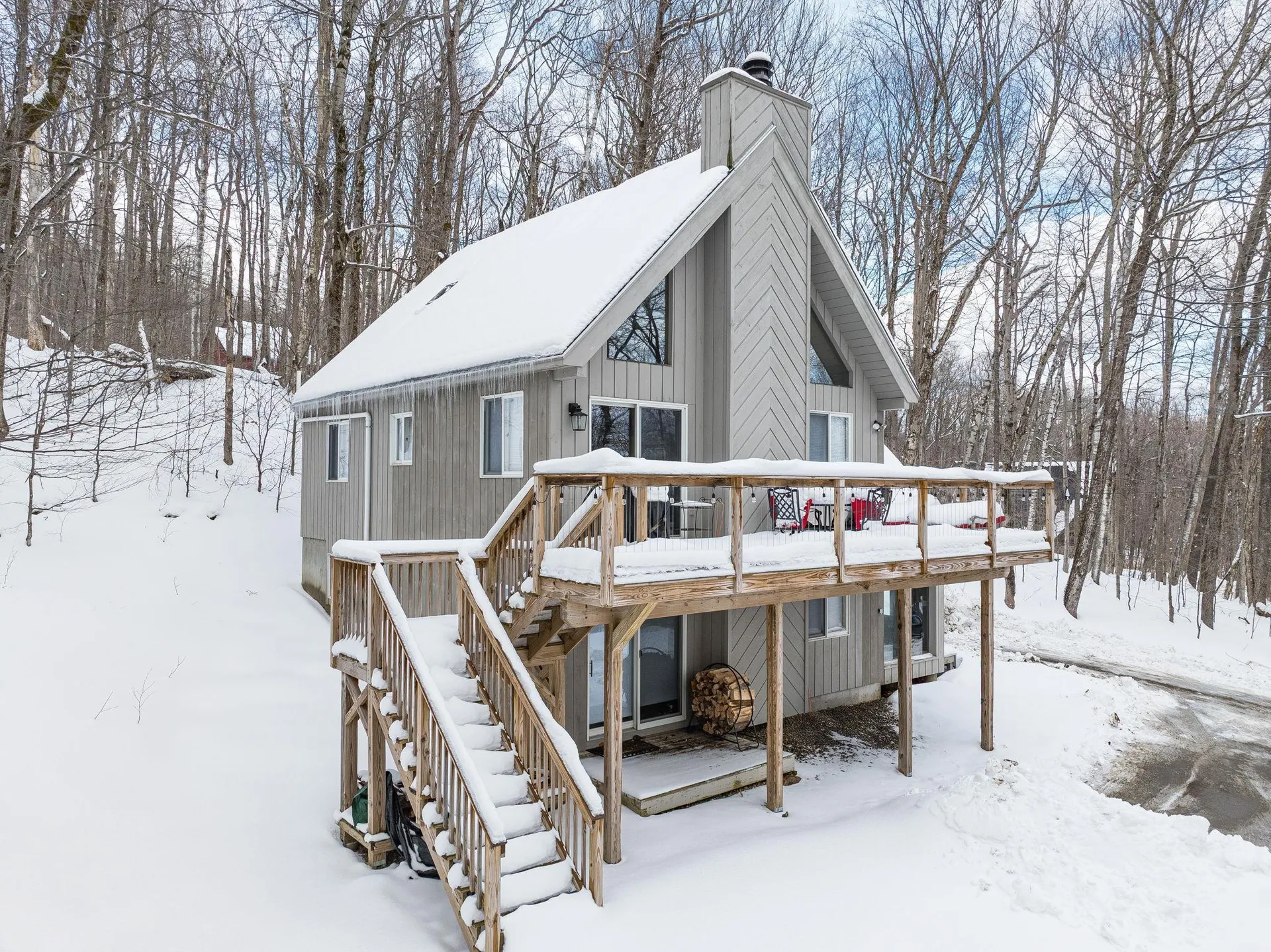 22 Lower Howes Road Wilmington VT 05363