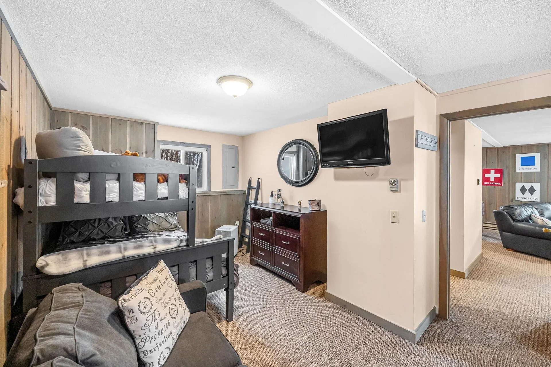 22 Lower Howes Road Wilmington VT 05363