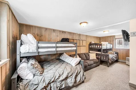 22 Lower Howes Road Wilmington VT 05363