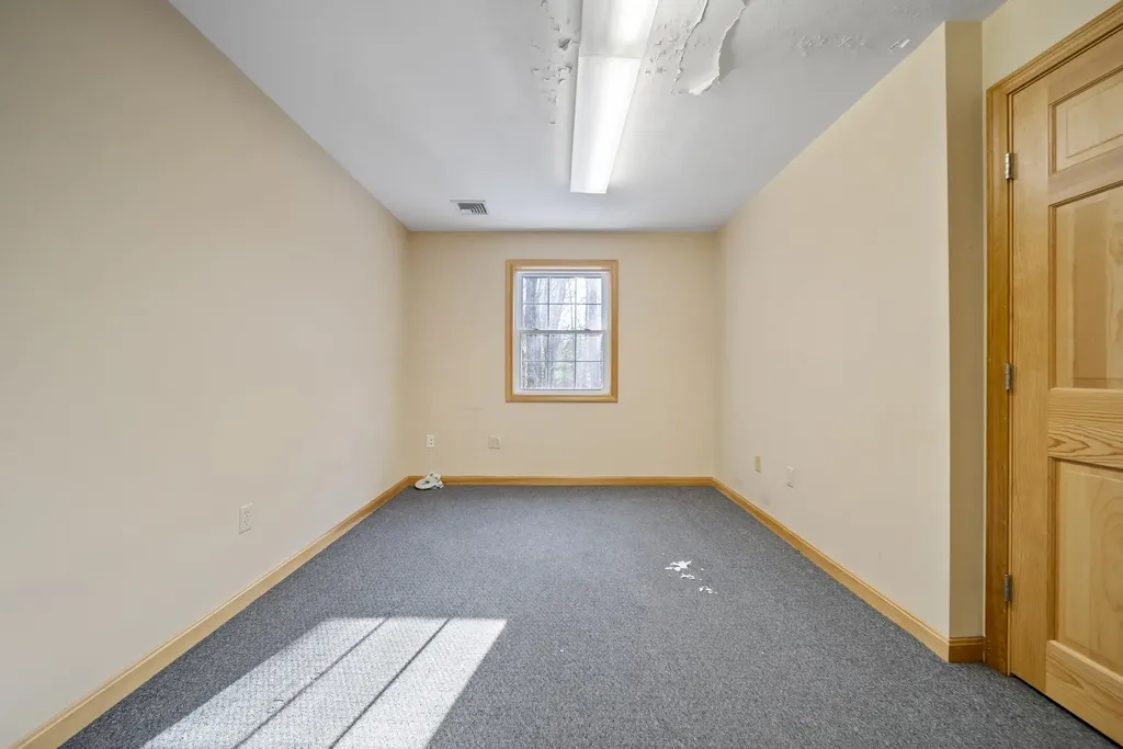 72 Whittier Highway Moultonborough NH 03254