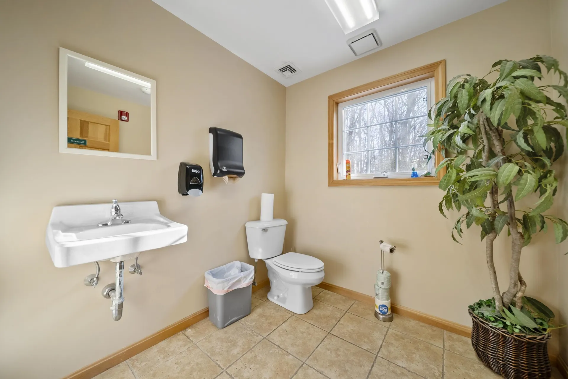 72 Whittier Highway Moultonborough NH 03254