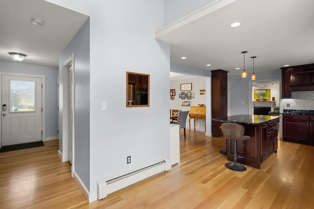 8 Moss Glen Lane South Burlington VT 05403