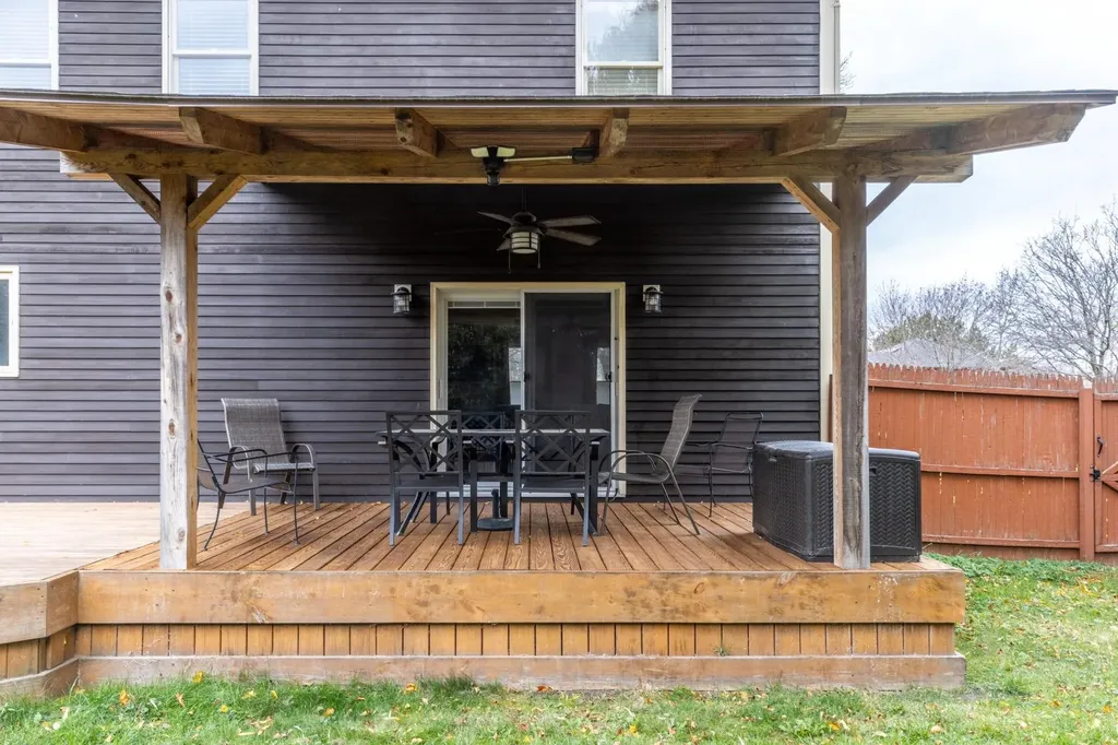 8 Moss Glen Lane South Burlington VT 05403