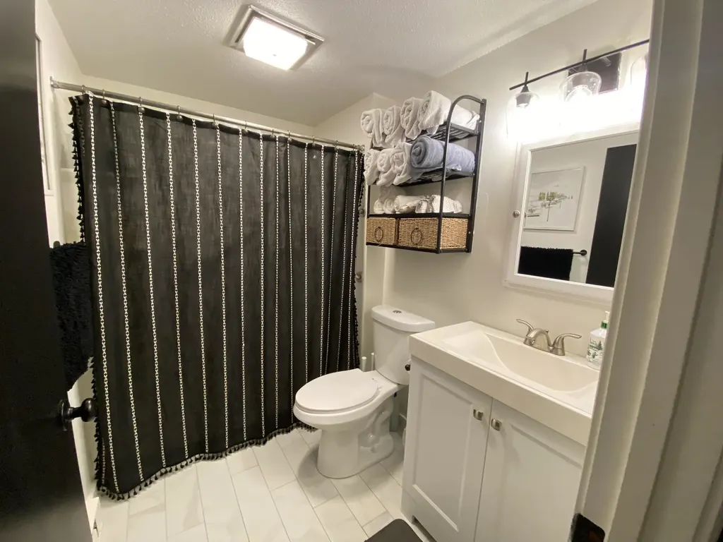 17 Snowtree Lane Dover VT 05356