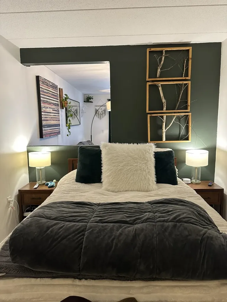 17 Snowtree Lane Dover VT 05356