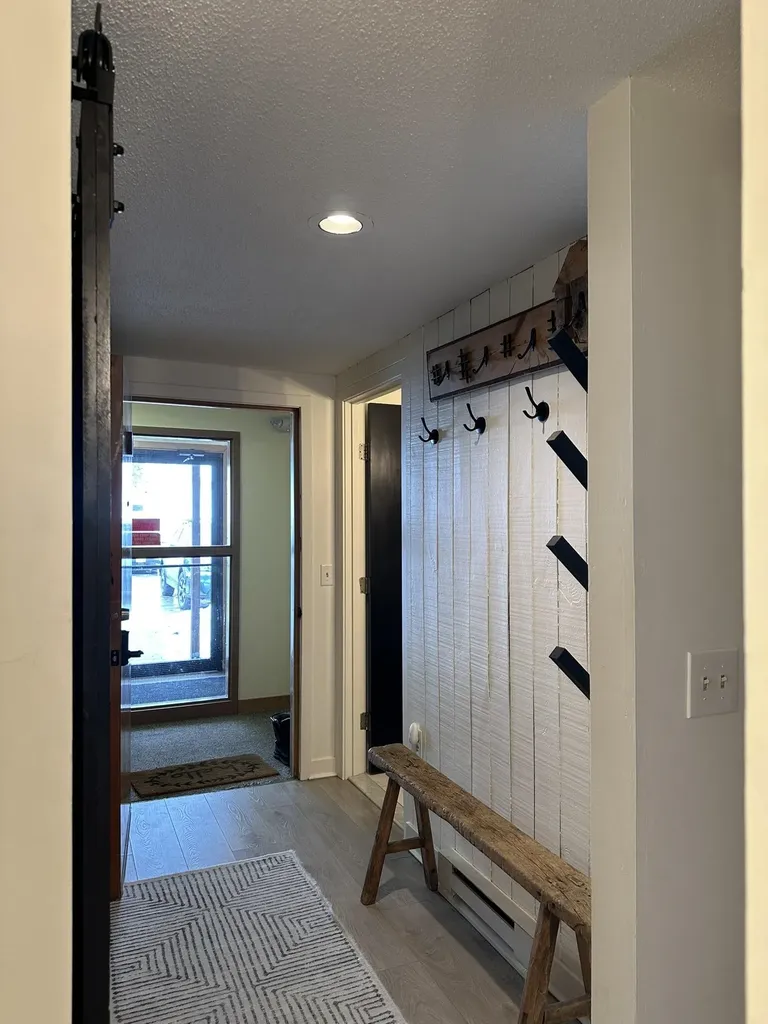 17 Snowtree Lane Dover VT 05356