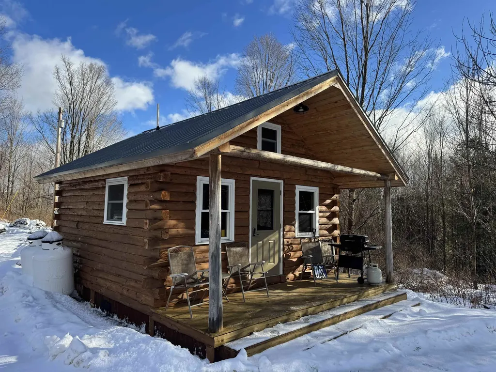 00 River Road Irasburg VT 05845