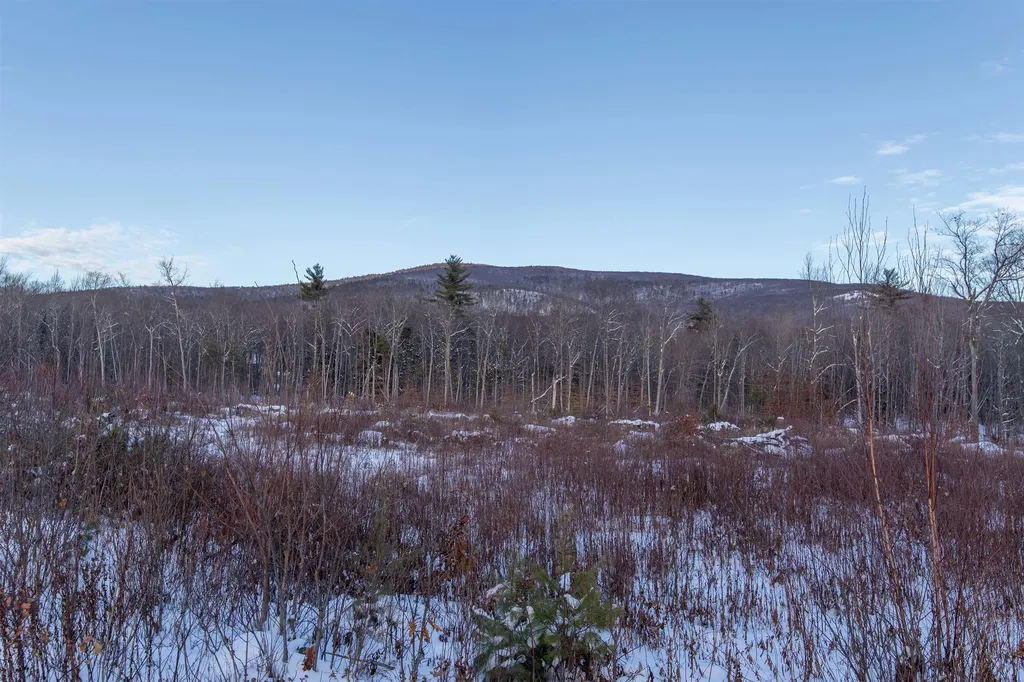 525 Governor Wentworth Highway Moultonborough NH 03254