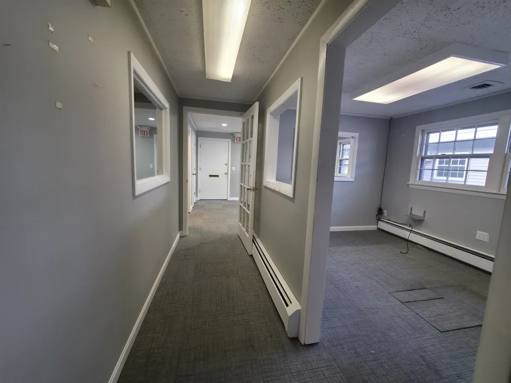 289 Main Street Salem NH 03079