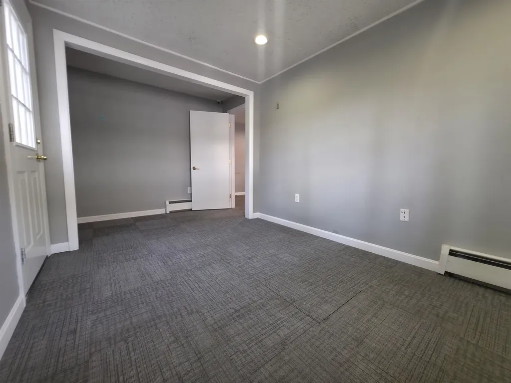 289 Main Street Salem NH 03079