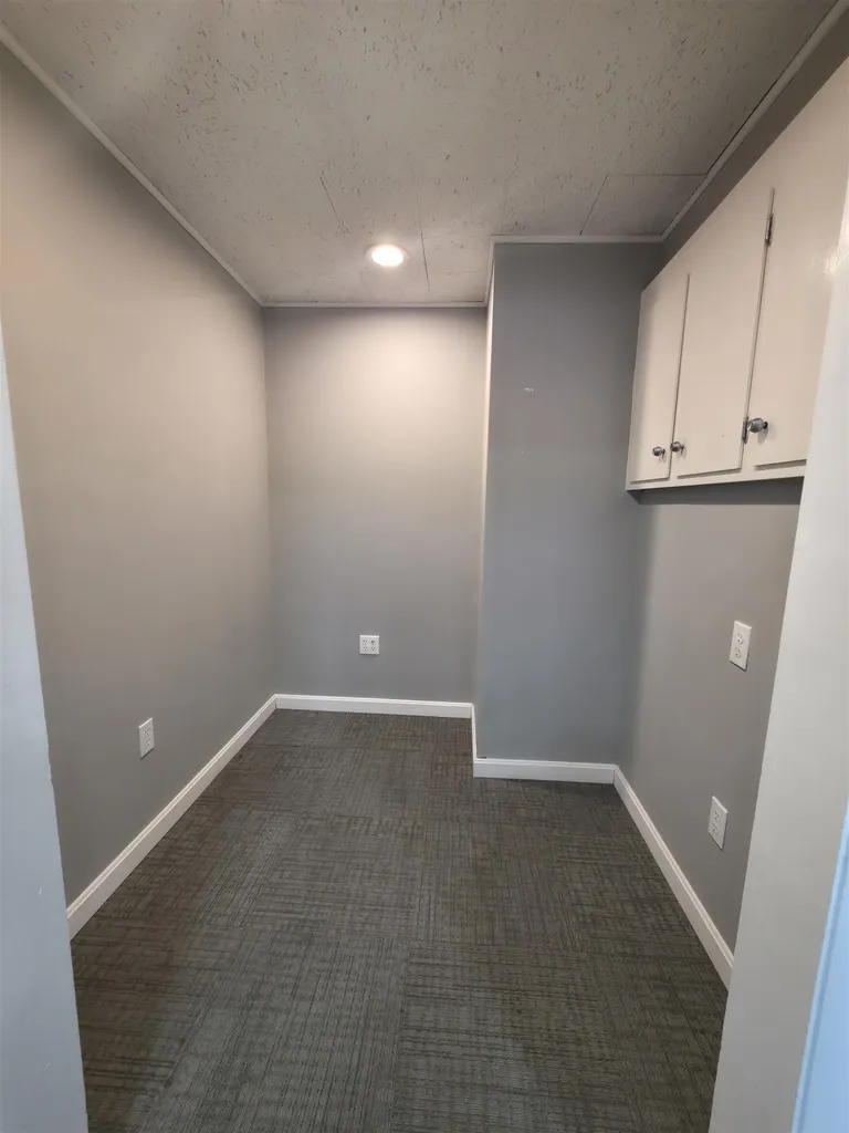 289 Main Street Salem NH 03079