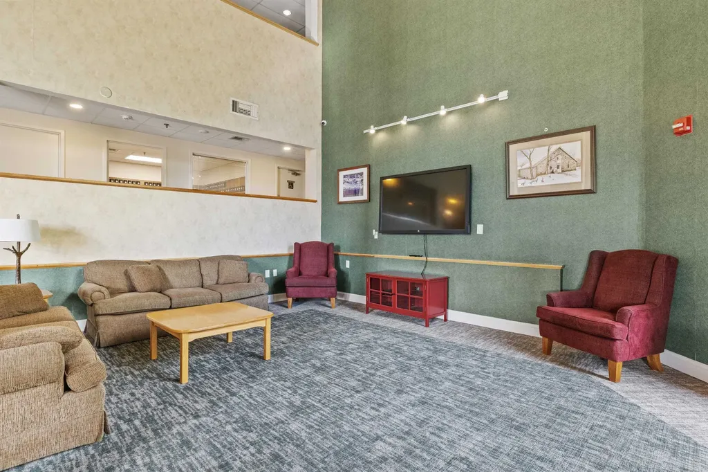 36 Lodge Road Lincoln NH 03251