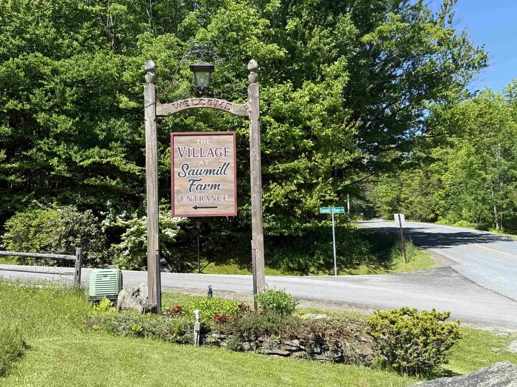 19 Stone Ridge Loop Dover VT 05356