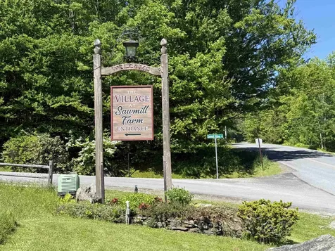 19 Stone Ridge Loop Dover VT 05356