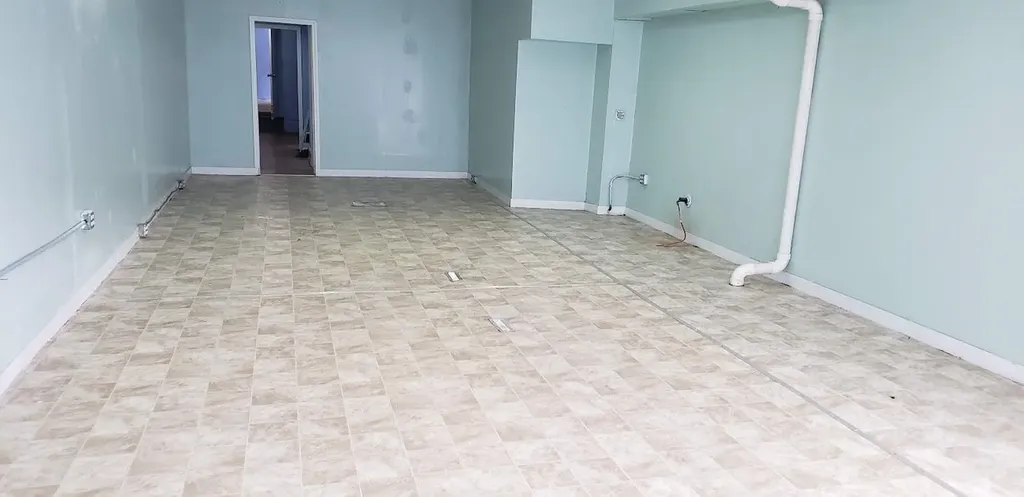 132 Orange Street Manchester NH 03104