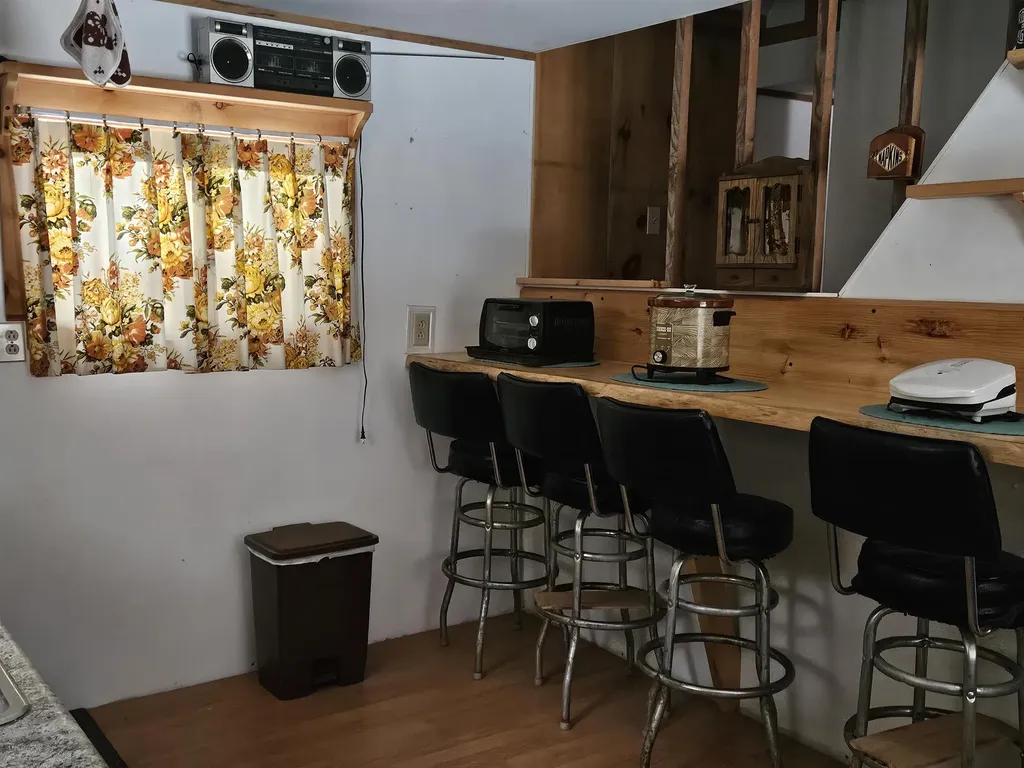 362 Rabbit Path Bath NH 03740