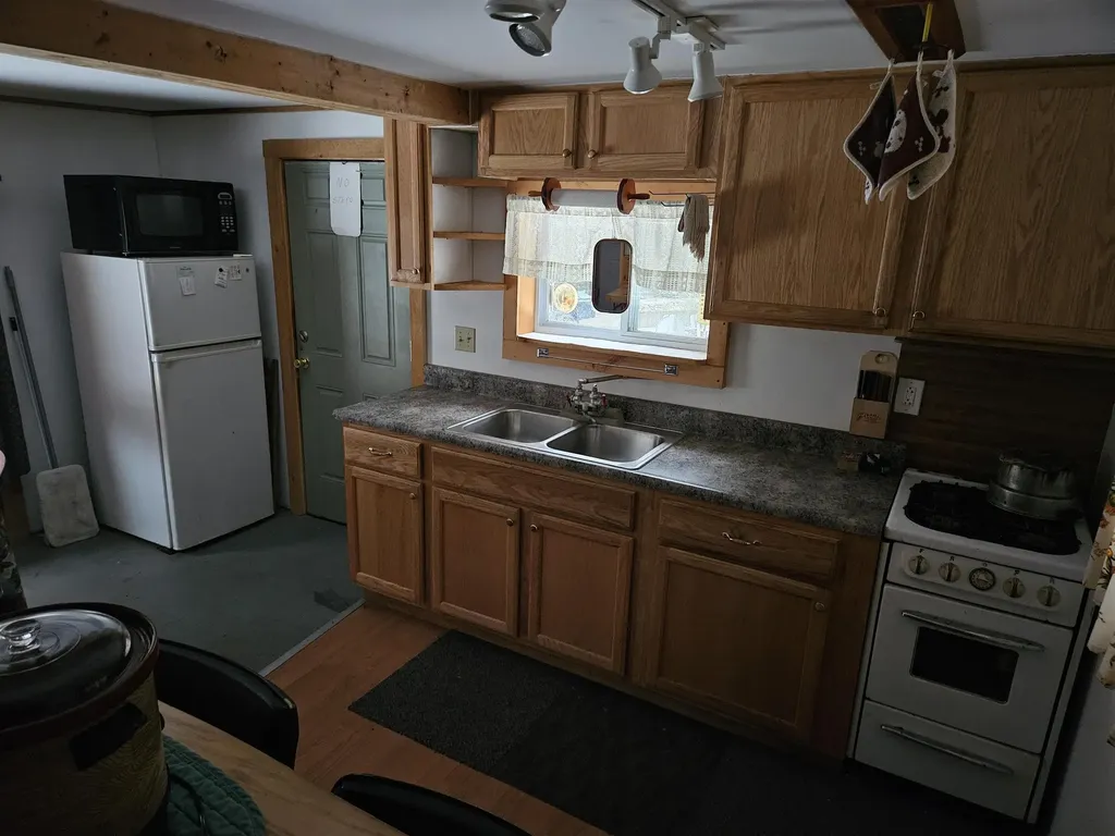 362 Rabbit Path Bath NH 03740