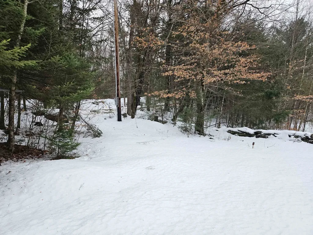 362 Rabbit Path Bath NH 03740