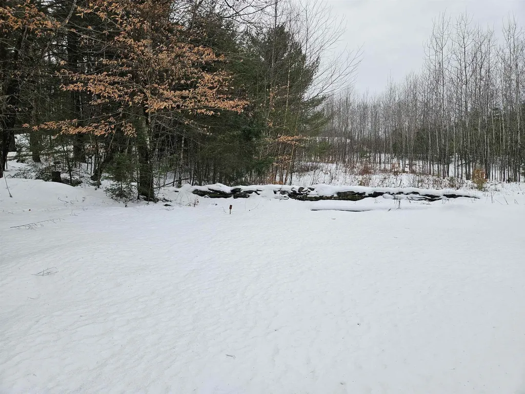 362 Rabbit Path Bath NH 03740