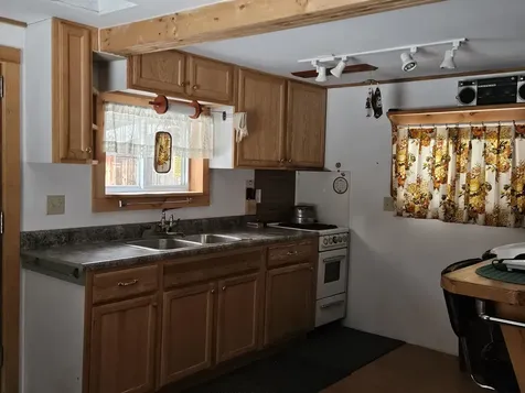 362 Rabbit Path Bath NH 03740