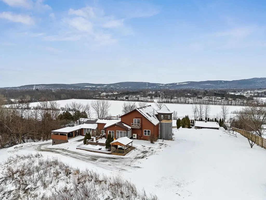 2139 Bronson Road St. Albans Town VT 05478