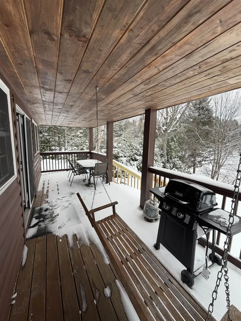 75 Timberland Road Pittsburg NH 03592