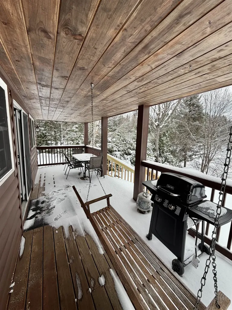 75 Timberland Road Pittsburg NH 03592