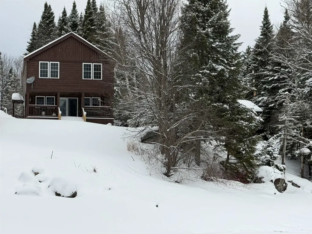 75 Timberland Road Pittsburg NH 03592