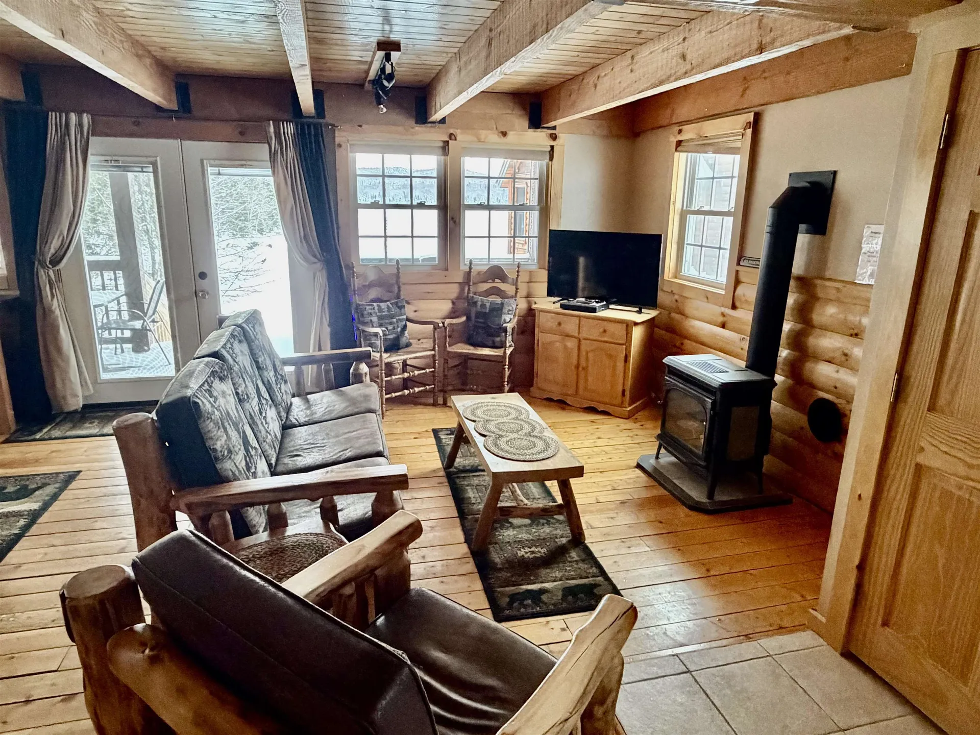 75 Timberland Road Pittsburg NH 03592