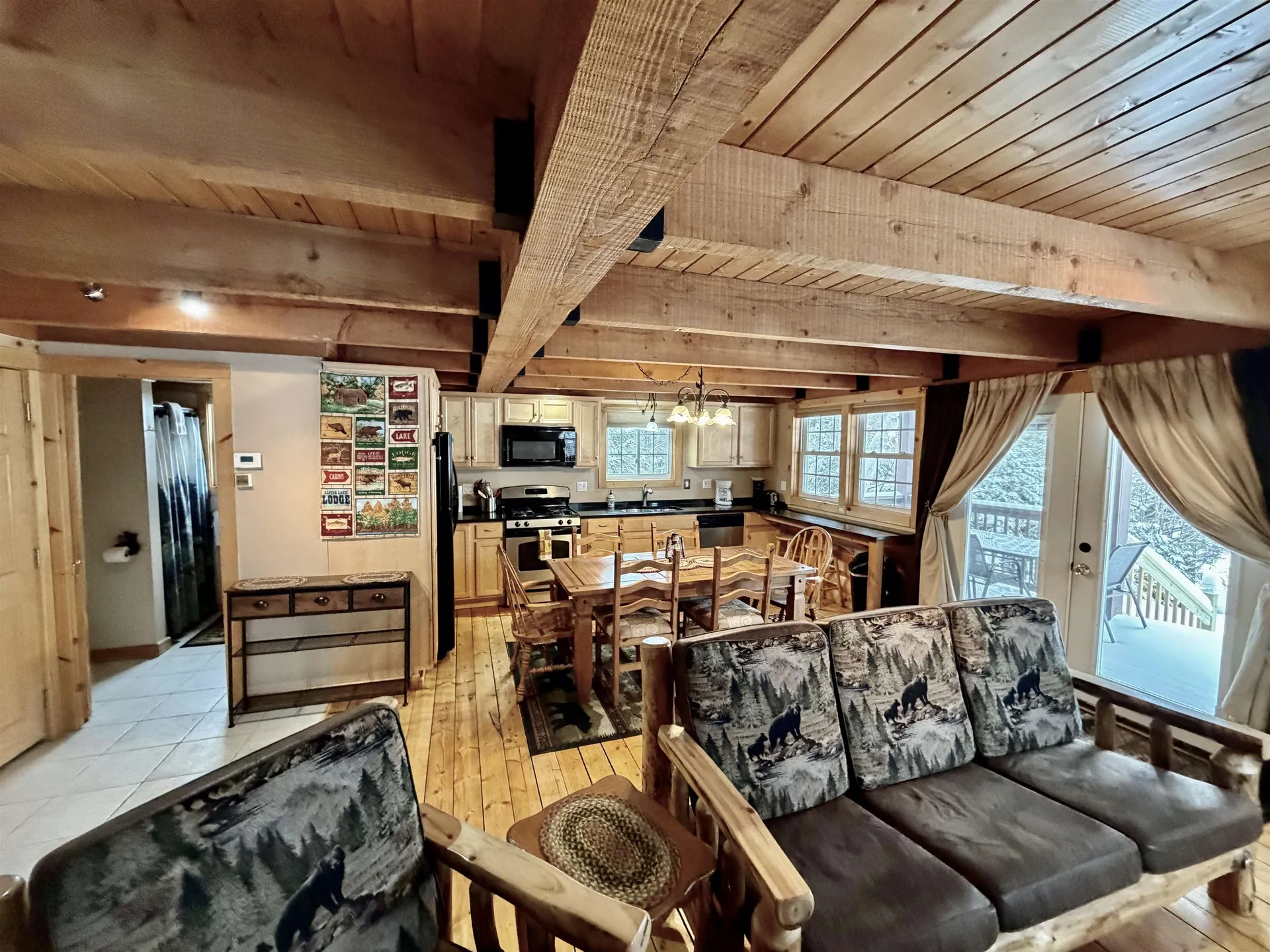 75 Timberland Road Pittsburg NH 03592