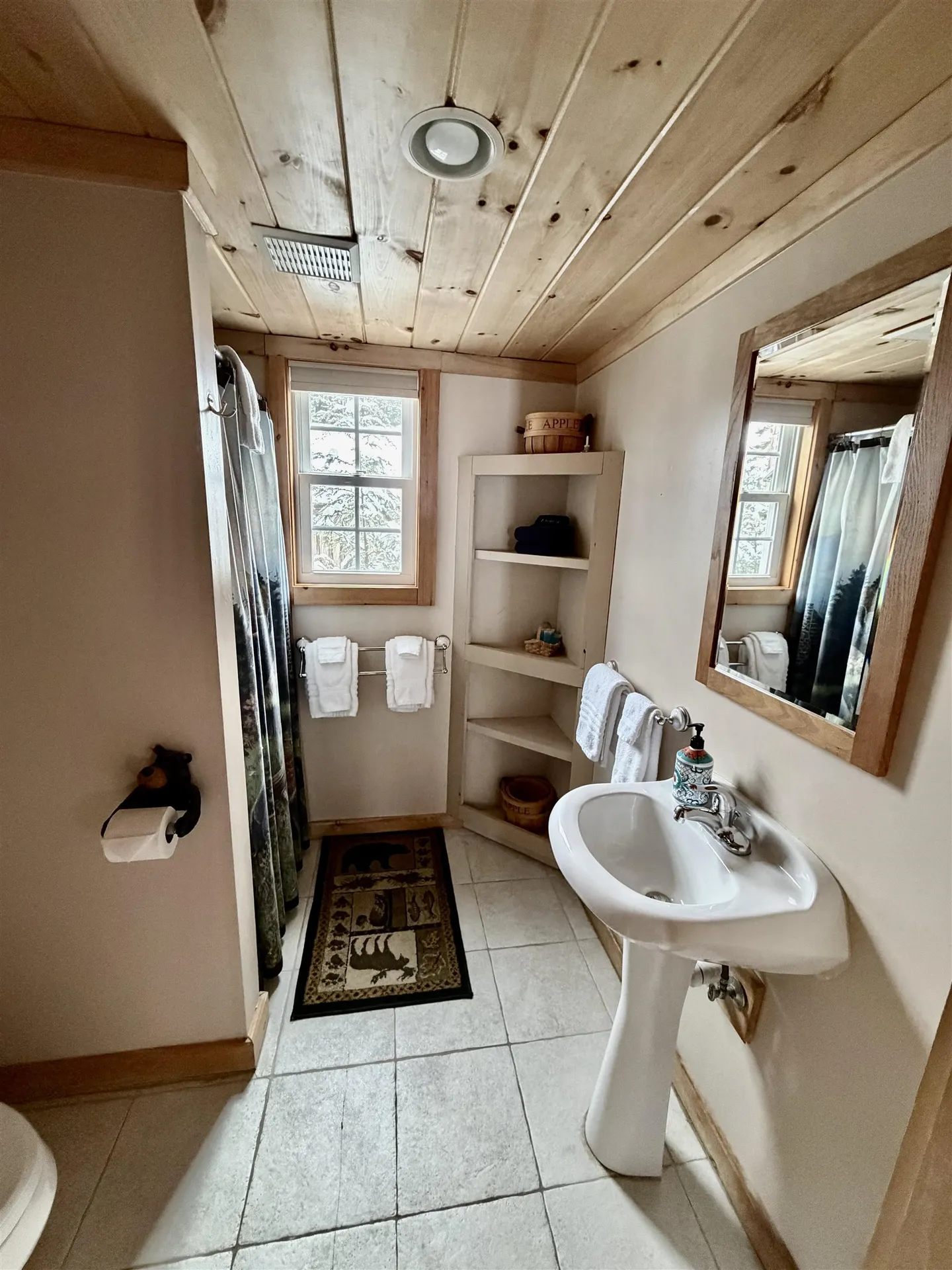 75 Timberland Road Pittsburg NH 03592