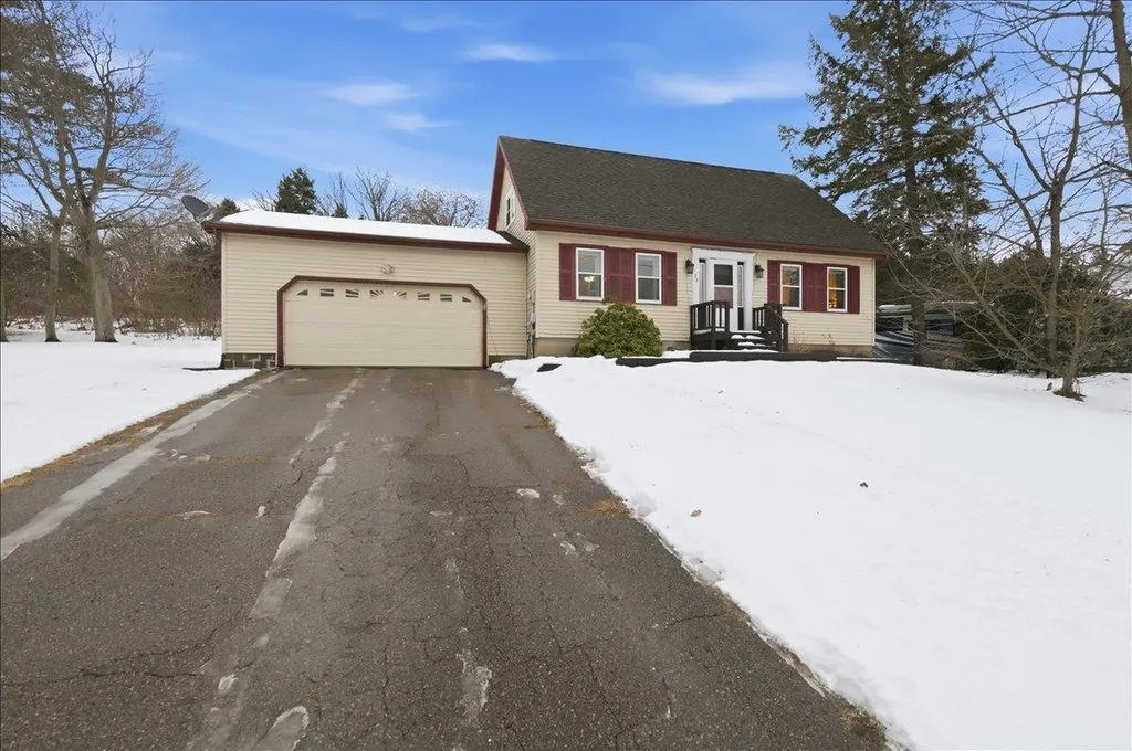 26 Milton Falls Court Milton VT 05468