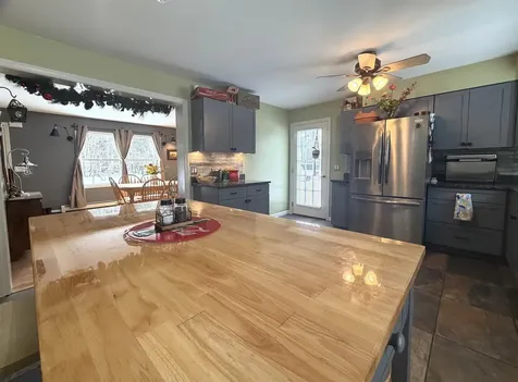 94 Porter Road Plainfield NH 03781