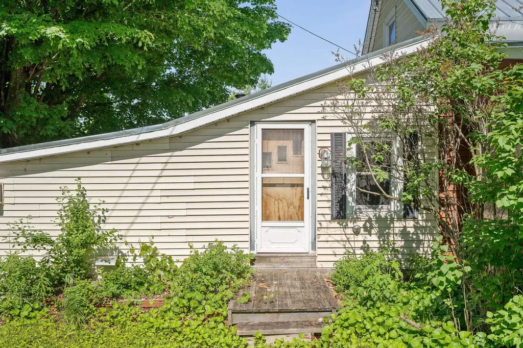779 Brigham Road St. Albans Town VT 05478