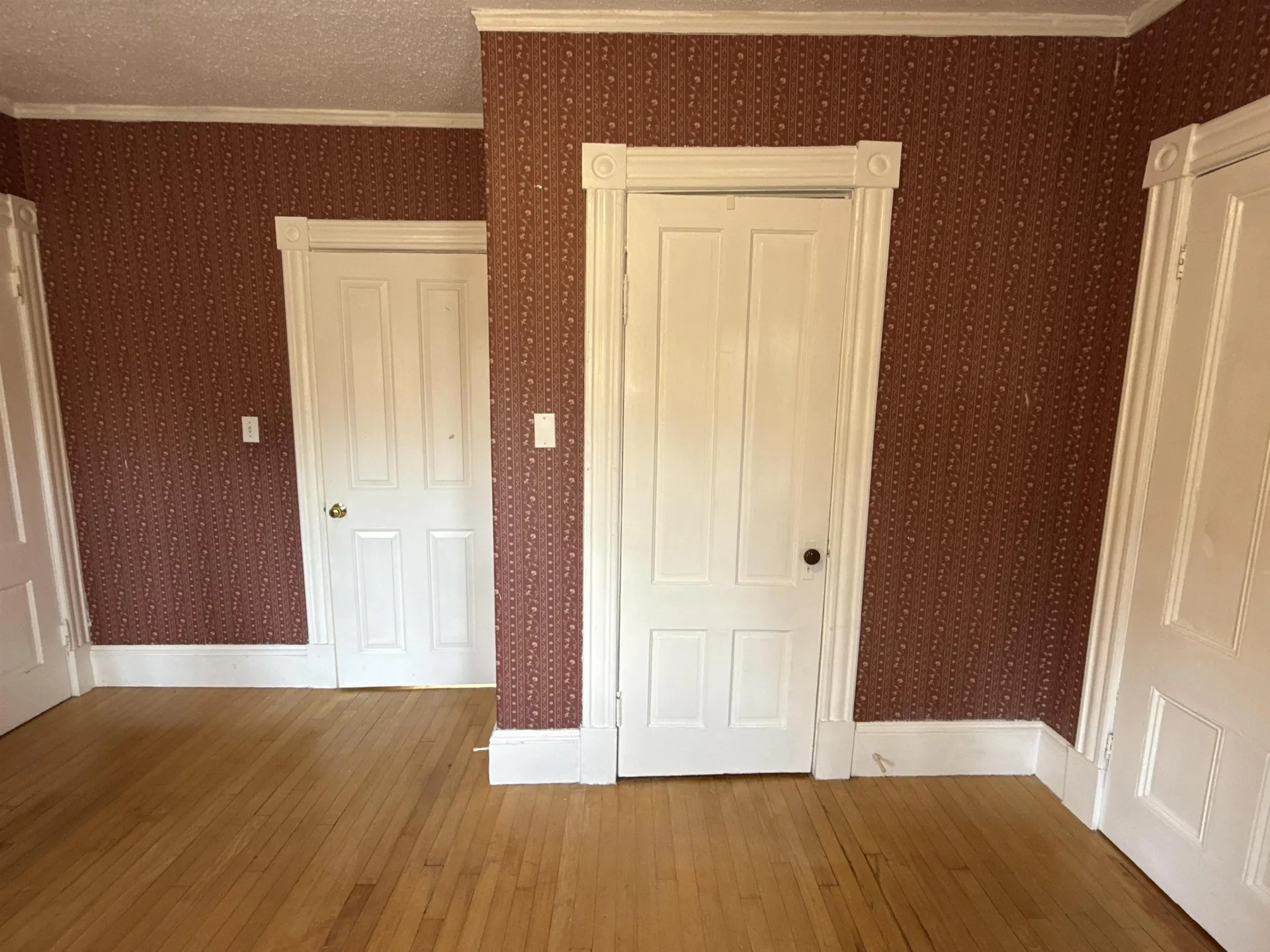 11 Green Street Rockingham VT 05101