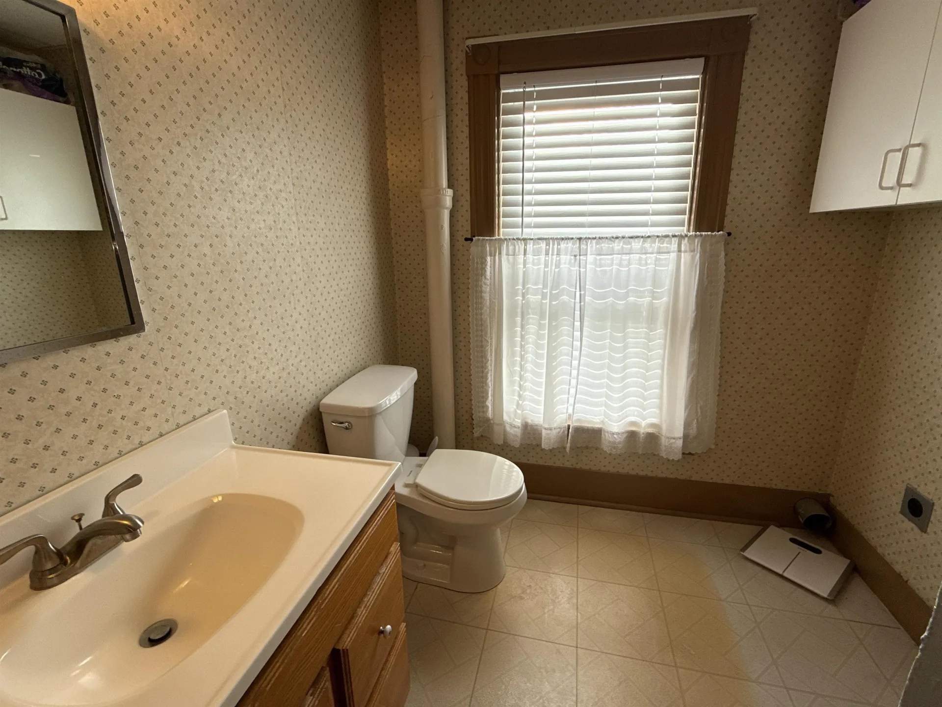 11 Green Street Rockingham VT 05101