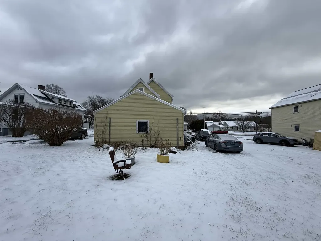 203 Lincoln Avenue Rutland City VT 05701