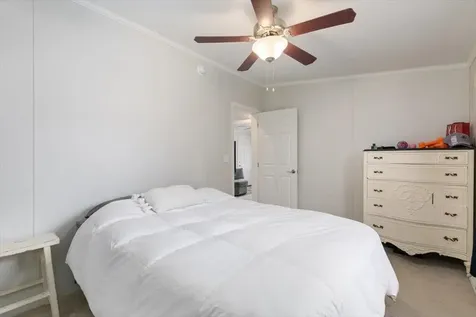 53 Hagop Road Salem NH 03079