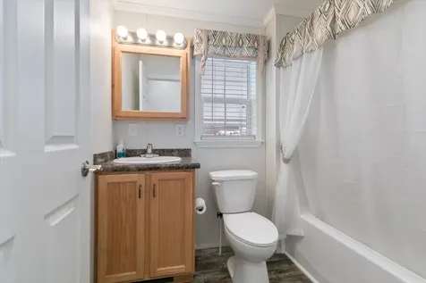 53 Hagop Road Salem NH 03079