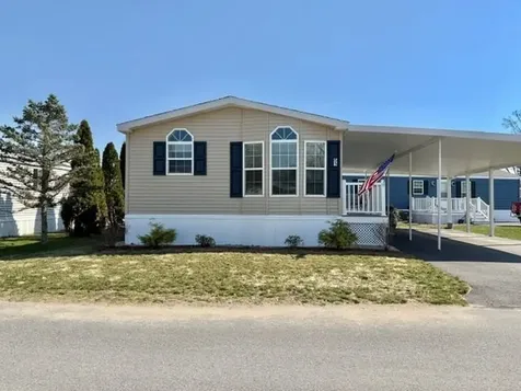 53 Hagop Road Salem NH 03079